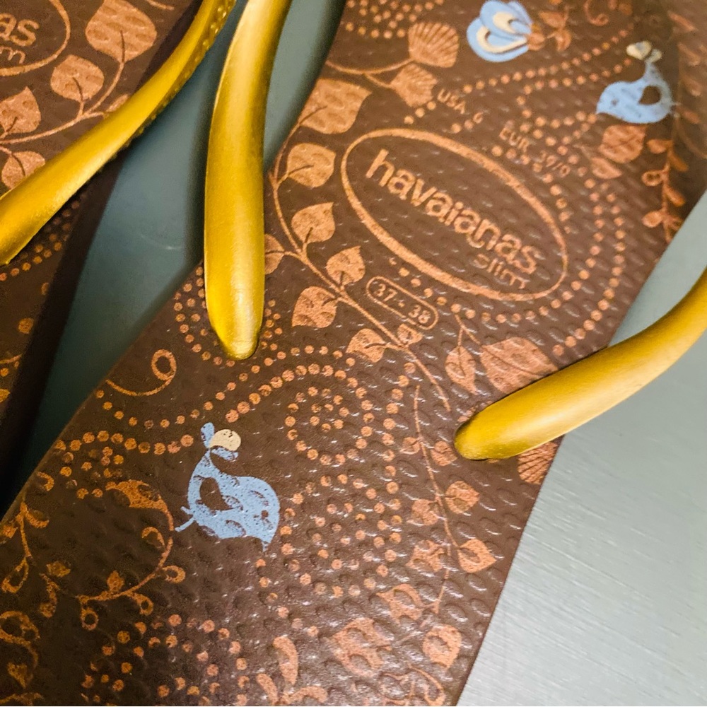 Havaianas Slim Flip Flop Sandals - Picture 3 of 4